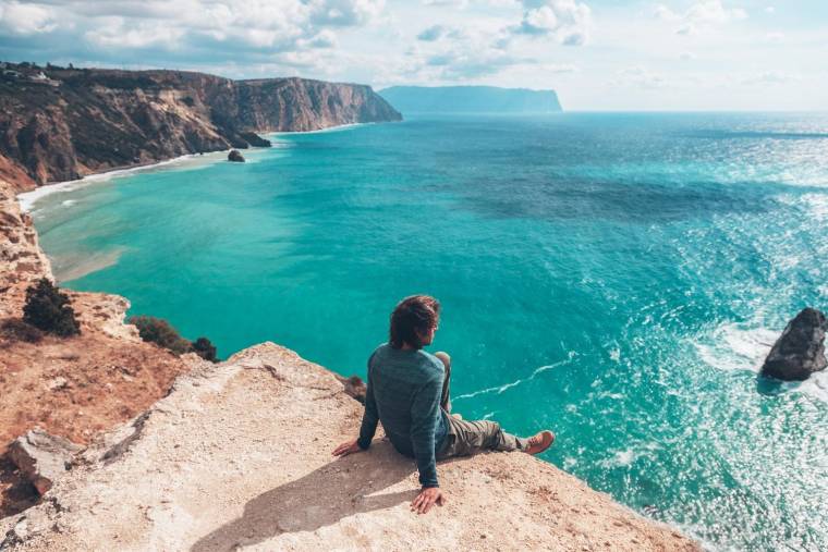 L’envie de découvrir le monde en solitaire séduit de plus en plus de voyageurs crédit photo : Shutterstock