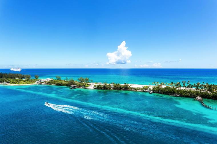 Découvrez l’île privée de Bernard Arnault aux Bahamas. crédit photo : Getty Images