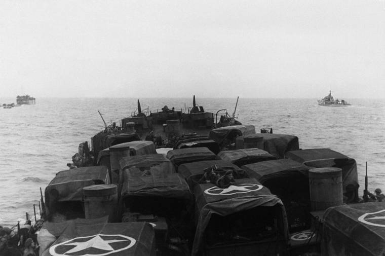 Des navires alliés, pendant les opérations du débarquement du 6 juin 1944 (illustration) ( AFP /  )