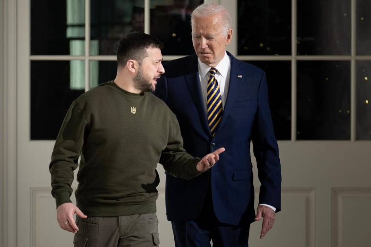 Joe Biden et Volodymyr Zelensky, à la Maison Blanche, le 21 décembre 2022 ( AFP / BRENDAN SMIALOWSKI )