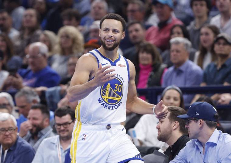 Curry offre encore la victoire aux Warriors