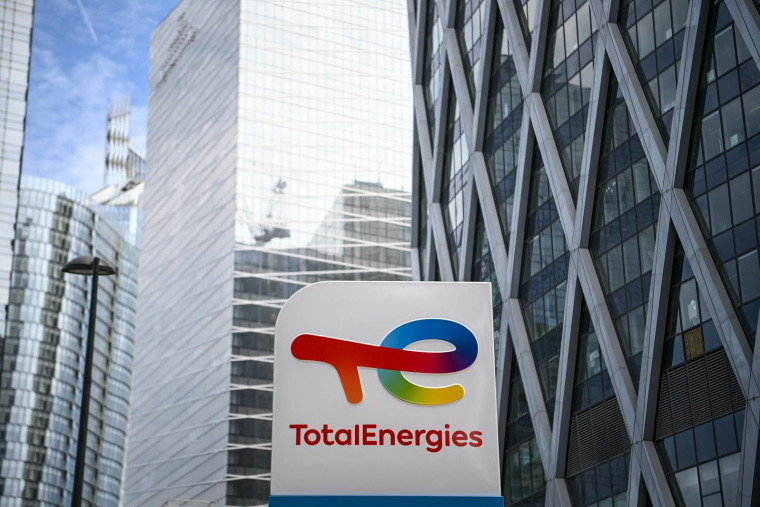 TotalEnergies à La Défense. ( AFP / CHRISTOPHE ARCHAMBAULT )