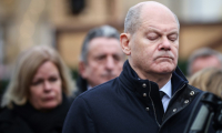 Le chancelier allemand Olaf Scholz sur les lieux de l'attaque meurtrière à la voiture-bélier de Magdebourg, le 21 décembre 2024 ( AFP / Ronny HARTMANN )