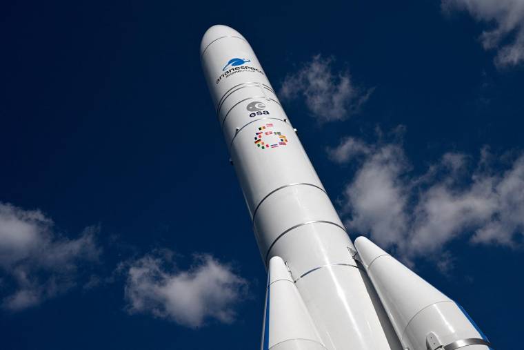 Ariane 6 doit effectuer son premier vol en 2024, avec quatre ans de retard (illustration) ( AFP / EMMANUEL DUNAND )